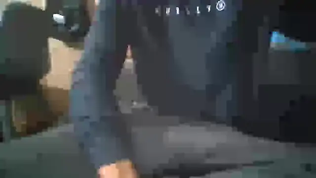 Snapshot of Sillycatfish chatting on October 15, 11:56 pm Sillycatfish online show from October 15, 11:56 pm