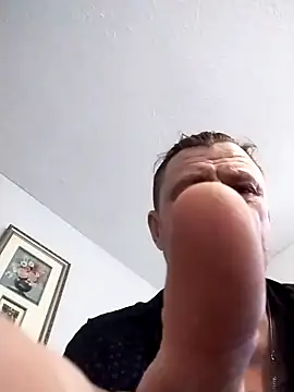 WiltedYeller online show from March 19, 8:01 pm