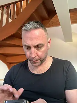 Marronglace1 online show from February 16, 2:48 pm