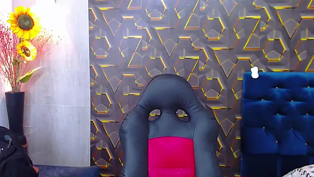 fire drako  online show from March 8, 5:11 am