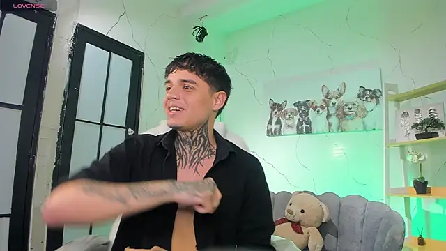 Declan-Fox online show from November 10, 5:34 am