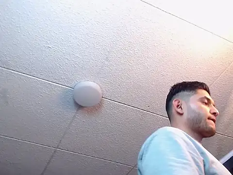 RichardMilleer online show from October 18, 2:55 pm