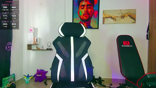 JordanRossie online show from January 10, 4:33 pm