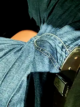 lickingspecilist online show from September 18, 12:40 pm