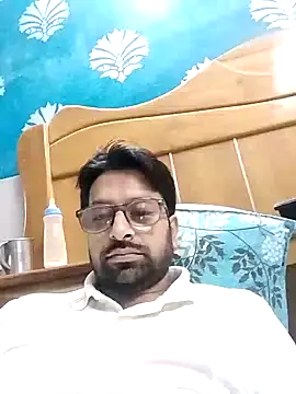 Snapshot of mohsin99272 chatting on October 21, 5:38 pm mohsin99272 online show from October 21, 5:38 pm