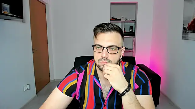 Jace Thorne online show from October 29, 6:22 pm