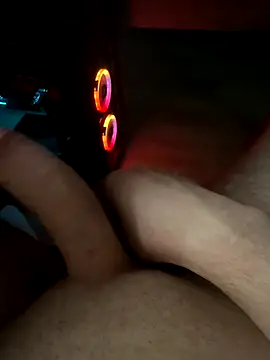 jstntz online show from December 14, 12:17 am