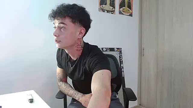 jaico santos online show from June 24, 11:18 pm