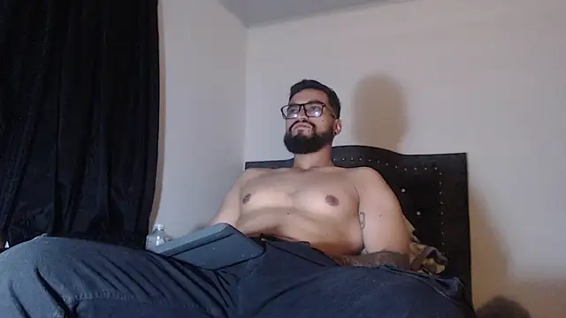 Chrys harris77 online show from March 19, 4:48 am