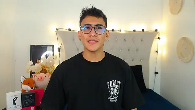 SalvadorFit online show from January 16, 8:44 pm