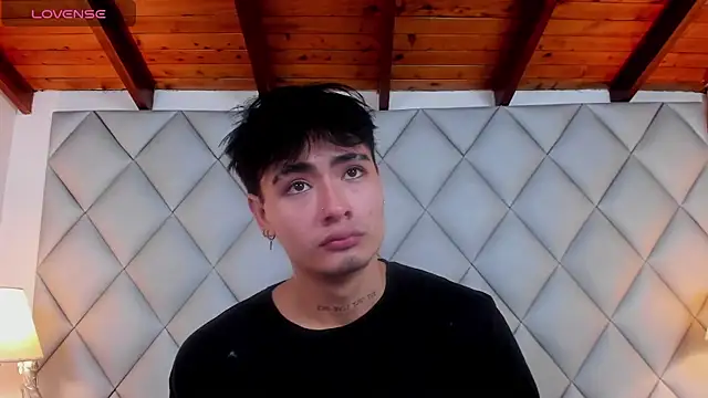 Clement Reyes online show from December 14, 7:54 pm