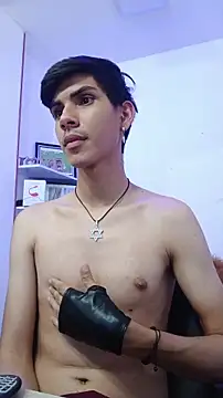 David 925  online show from November 28, 4:26 am