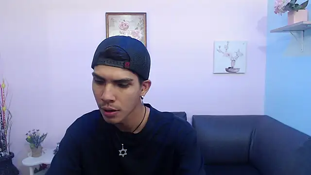 David 925  online show from November 2, 2:10 pm