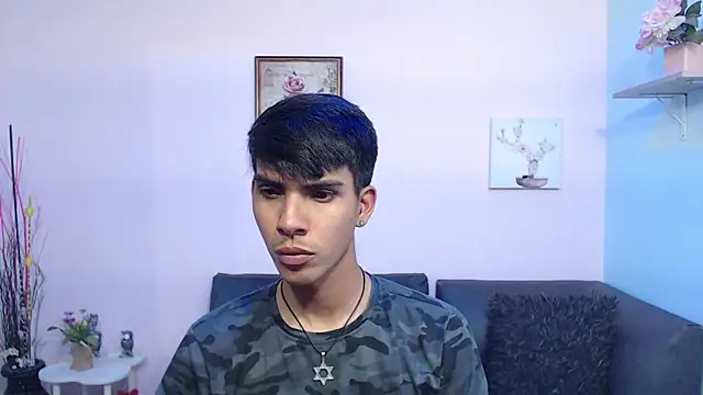 David 925  online show from October 24, 7:26 pm