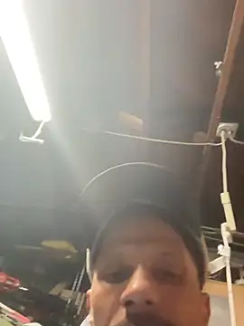 smuckle899 online show from March 1, 9:53 am