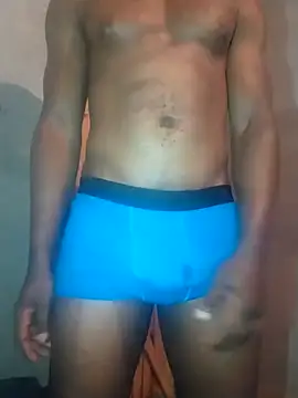 Blackveins32 online show from December 3, 7:20 pm