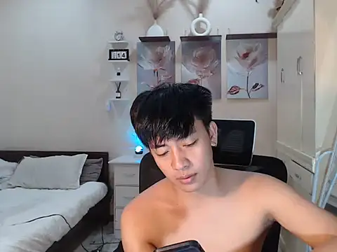 niel cumshow online show from November 14, 9:00 am