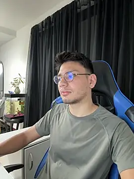 marcuswildx online show from January 6, 10:41 am