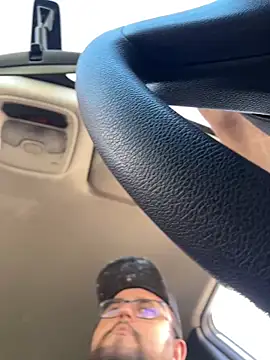 herinhos38 online show from February 7, 11:28 am