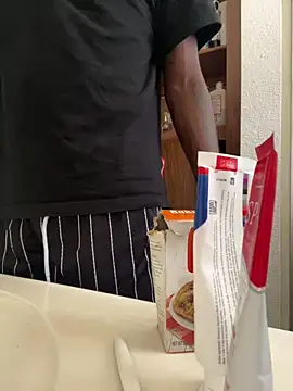 blaccp4k online show from December 13, 7:53 pm