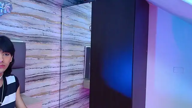 Lovers 21 online show from November 19, 3:39 am