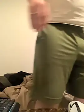 bear8t online show from October 30, 8:16 am