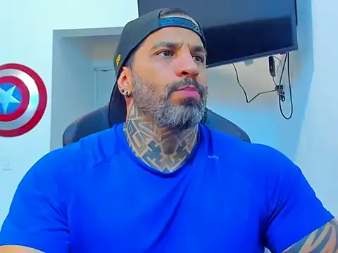 JoshRigby online show from November 6, 9:51 pm