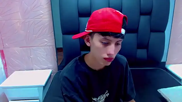 thaigo twink38 online show from January 14, 5:12 am