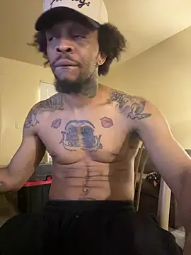 thefreakscomeoutatnight online show from January 8, 10:42 am