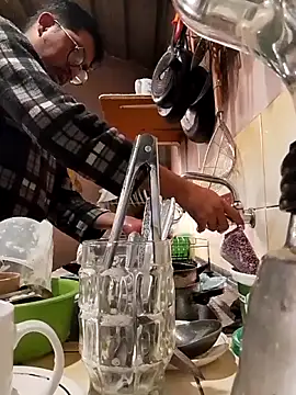 RAJV  online show from January 15, 1:25 pm