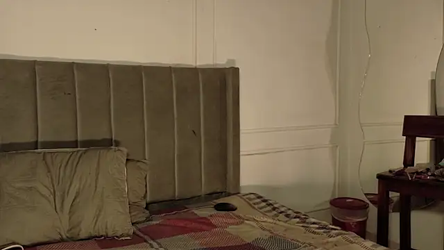 luxuryheaven 8 online show from March 2, 9:00 pm