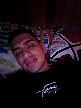 Snapshot of daniandr119 chatting on September 30, 9:40 pm daniandr119 online show from September 30, 9:40 pm