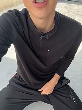 LiamMyst online show from April 20, 2:30 pm