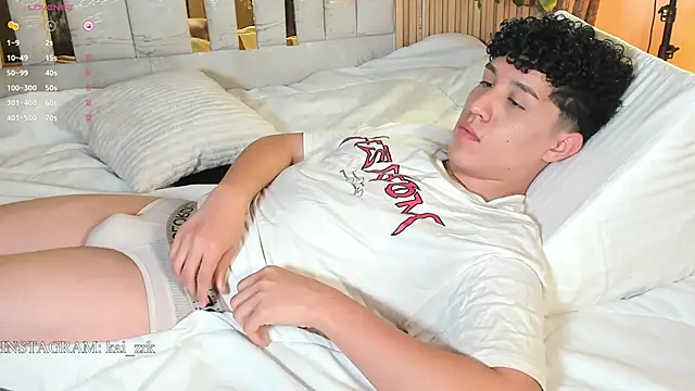 kai zareck online show from October 28, 11:56 am