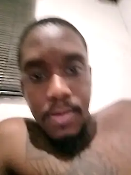 Thabisomgaga1 online show from February 1, 8:40 pm