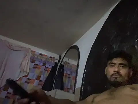 PueCloudy12 online show from May 6, 6:52 pm