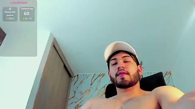 ElianKeiser online show from April 18, 7:58 pm