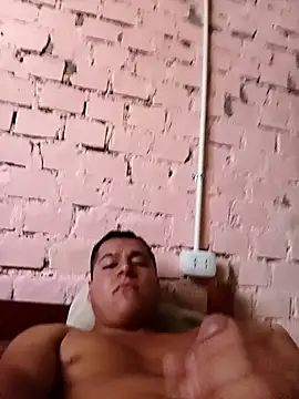 Alex321Flores online show from May 23, 5:07 pm