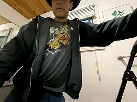 mcxxx87 online show from October 31, 10:46 pm