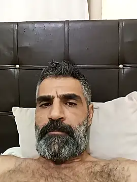 AliTaner07 online show from October 28, 8:55 pm