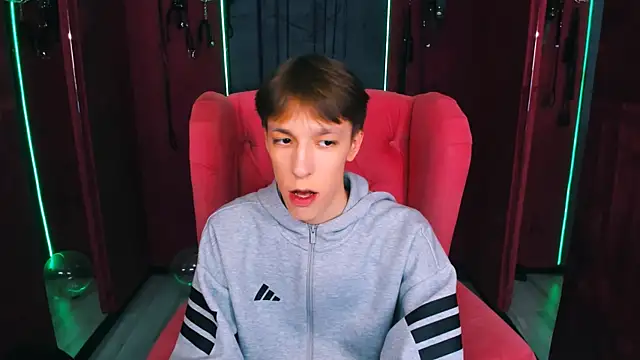 MarkBranston online show from October 27, 11:01 am