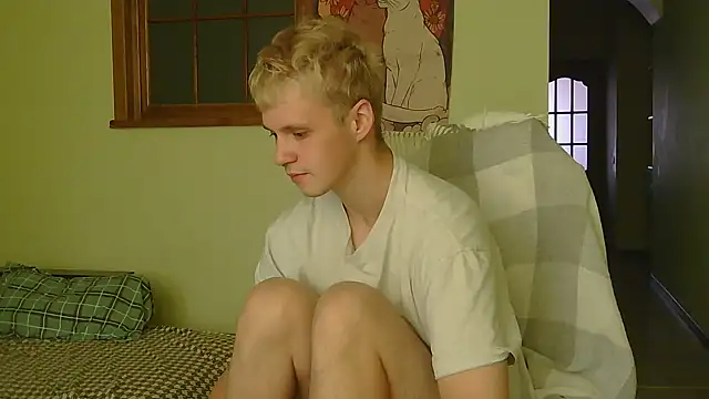 Snapshot of _Timmy_Boy_ chatting on October 15, 7:27 am  Timmy Boy  online show from October 15, 7:27 am