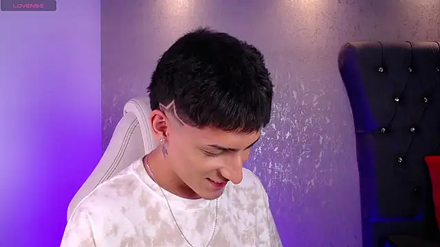 MateoMitchell online show from February 5, 4:08 am