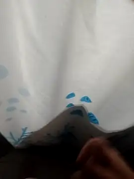 SantiagoB2 online show from October 28, 2:47 am