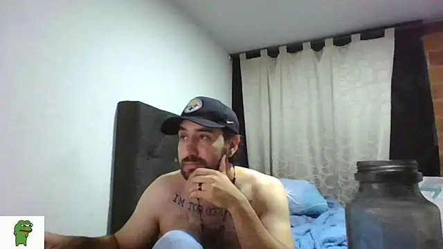 coolfriki online show from July 7, 11:52 pm