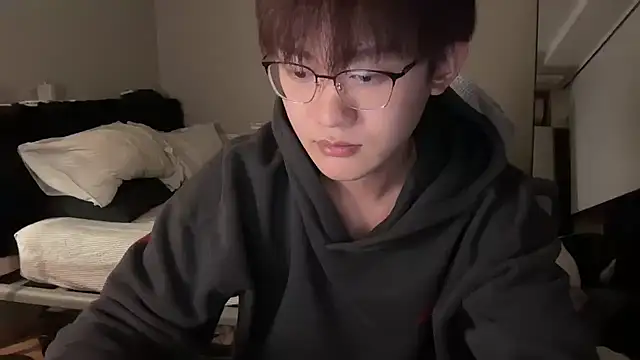 iambennet online show from March 28, 1:44 pm