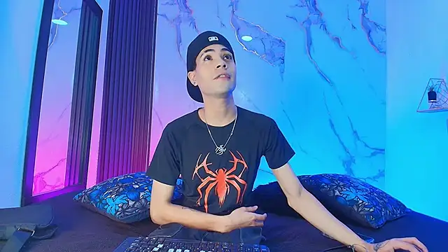 JacobBlackwell  online show from February 8, 3:34 am