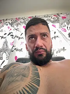 Snapshot of Santiago_hot19 chatting on October 27, 8:44 pm Santiago hot19 online show from October 27, 8:44 pm