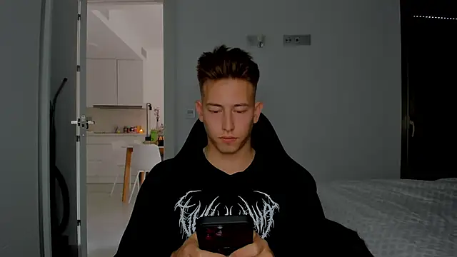 find0m master online show from March 17, 3:25 pm