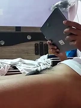 vickymtrb online show from October 28, 7:27 pm